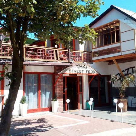 Pokoje Goscinne Pocztacaffe Гдыня Экстерьер фото